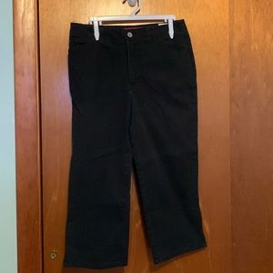 ❤️2/$20 ❤️ Petite capris